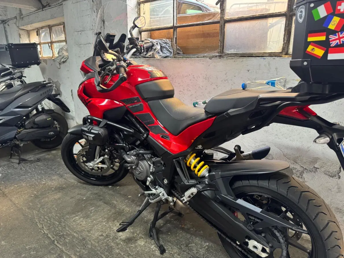 Ducati Multistrada V2 S (2022 - 24) (5)
