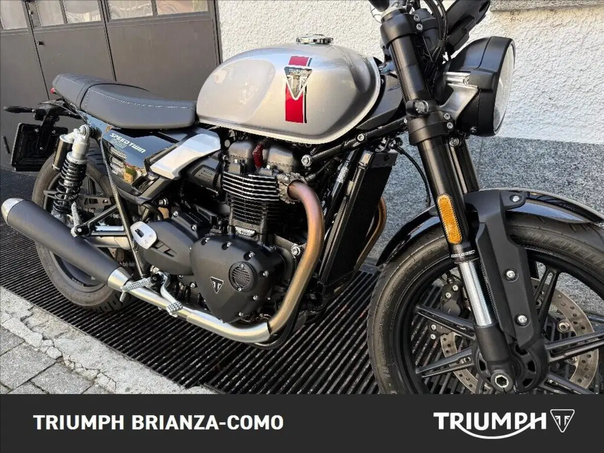 Triumph Speed Twin 900 (2025 - 26) (5)