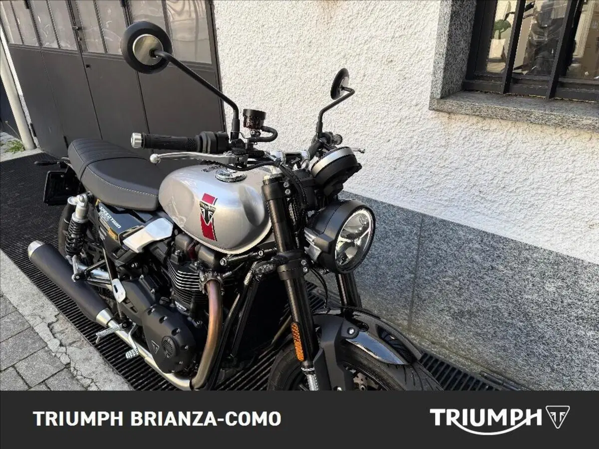 Triumph Speed Twin 900 (2025 - 26) (4)