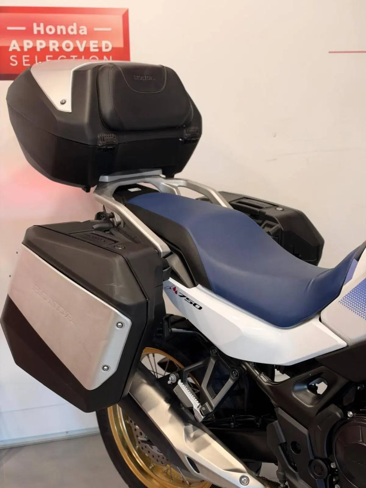Honda Transalp XL750 (2023 - 24) (3)