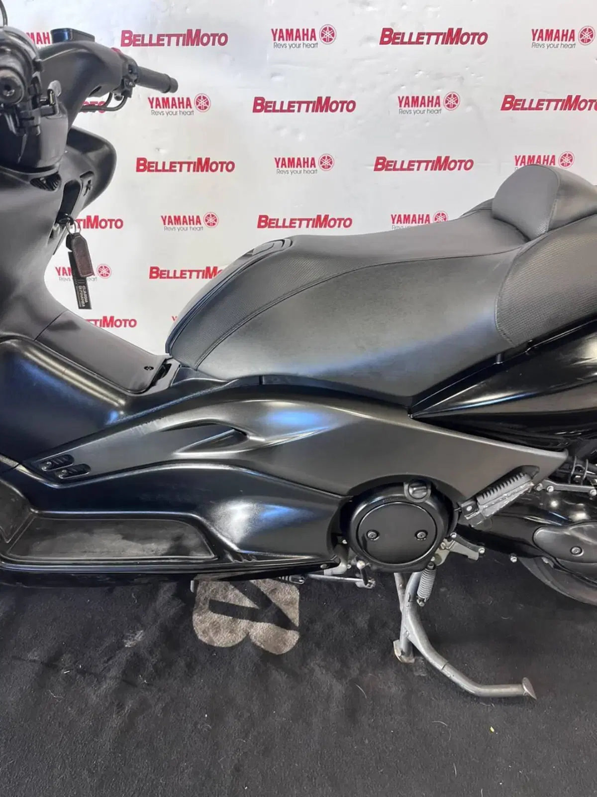 Yamaha T-Max 500 (2004 - 07) (8)