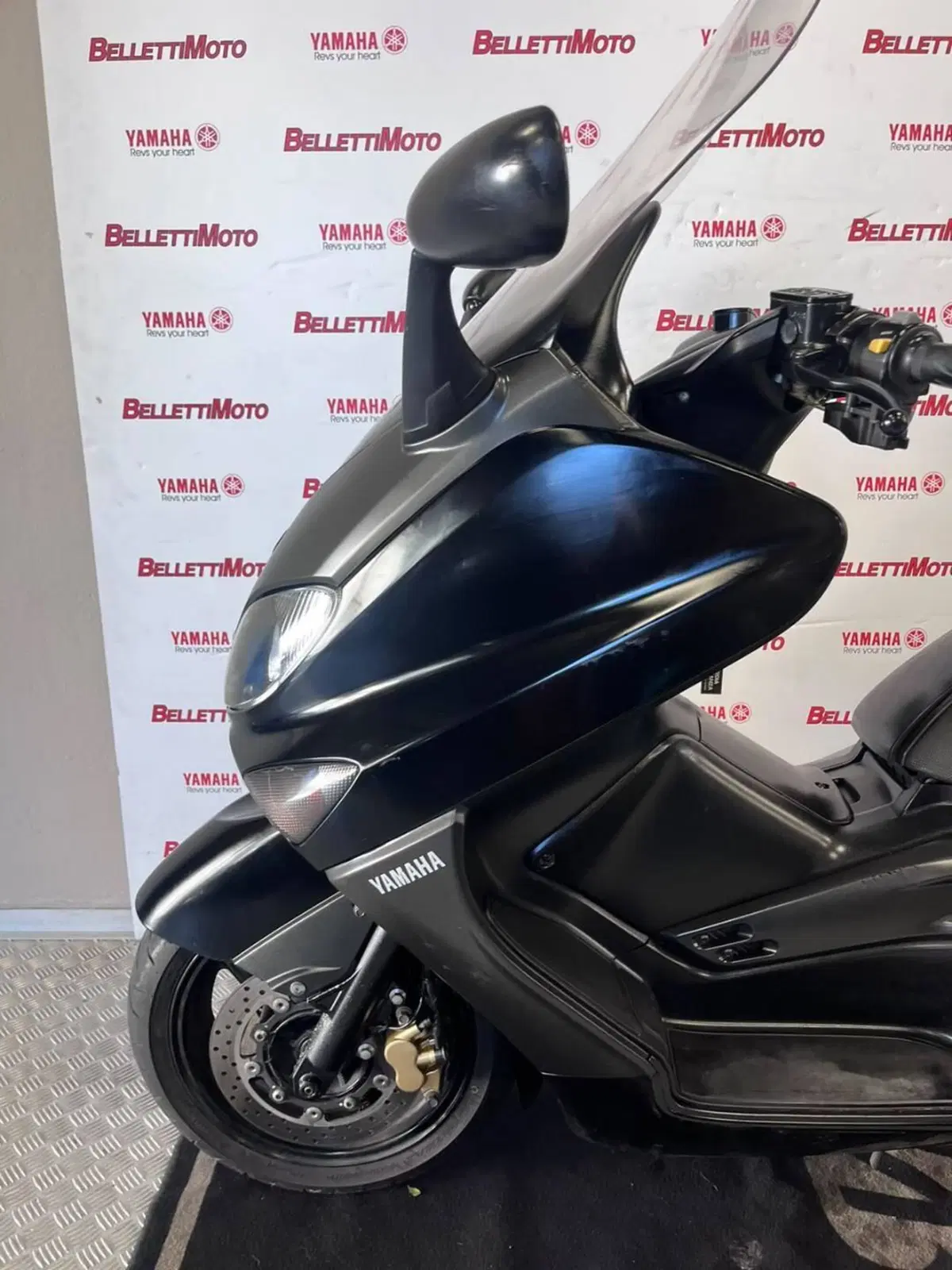 Yamaha T-Max 500 (2004 - 07) (9)