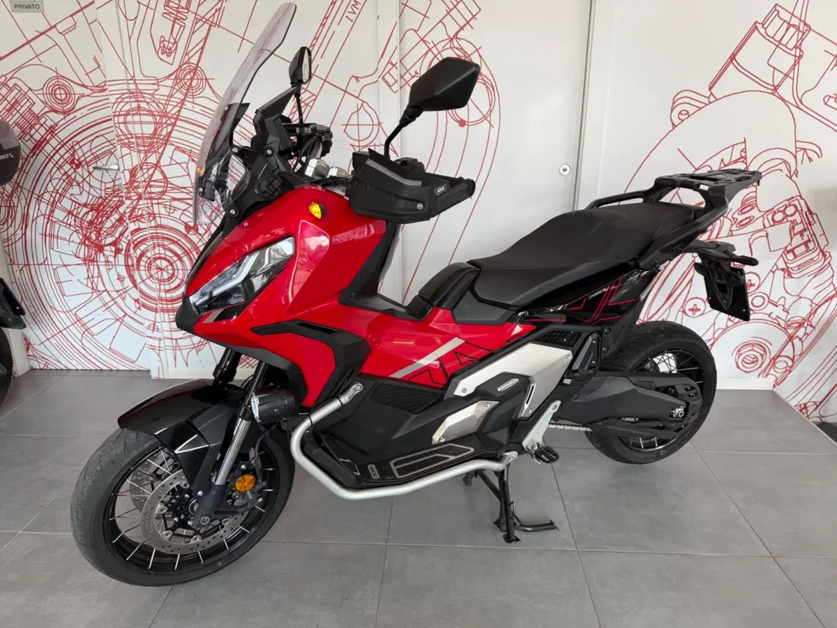Honda X-ADV 750 DCT (2021 - 24) (4)