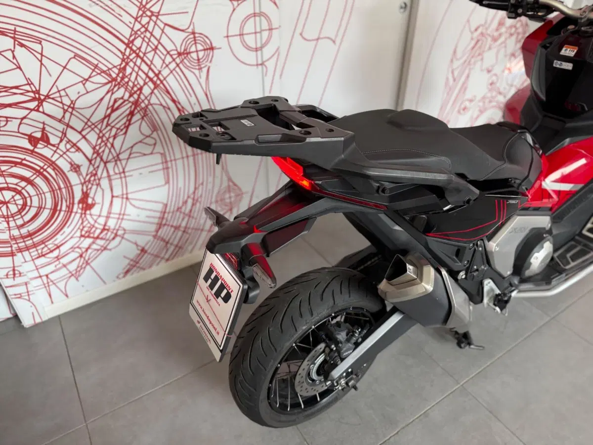 Honda X-ADV 750 DCT (2021 - 24) (10)