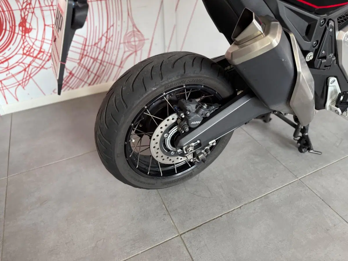 Honda X-ADV 750 DCT (2021 - 24) (9)