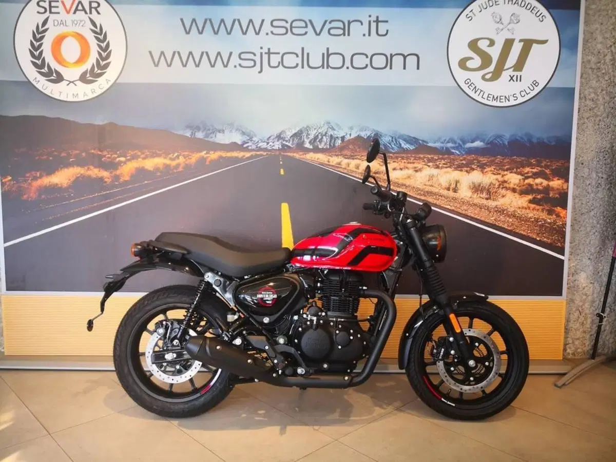 Royal Enfield HNTR 350 (2022 - 26) (2)