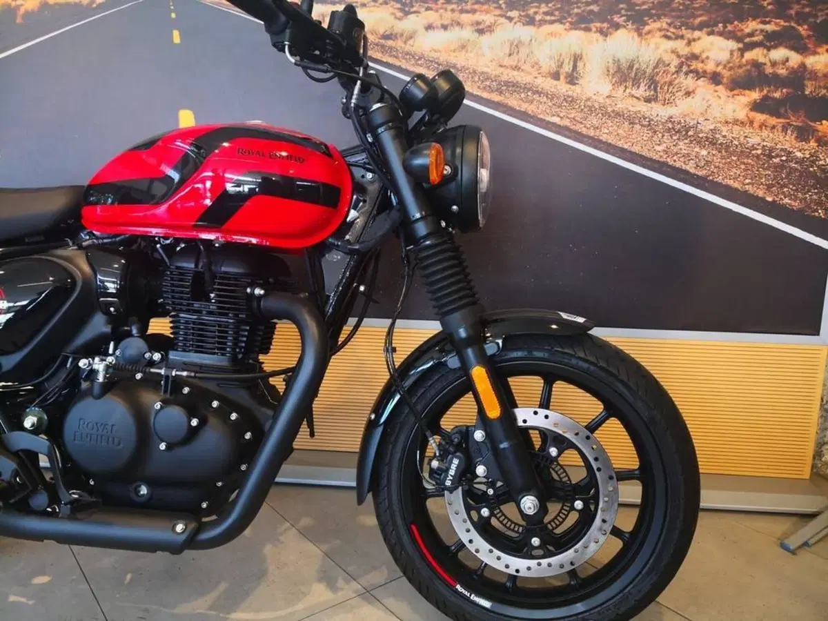 Royal Enfield HNTR 350 (2022 - 26) (4)