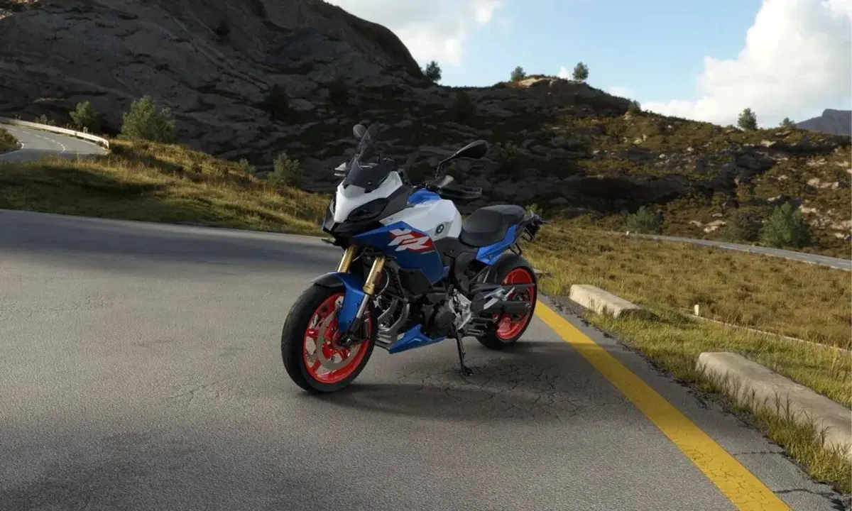 Bmw F 900 XR (2025 - 27) (4)