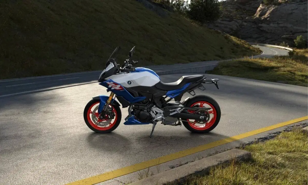 Bmw F 900 XR (2025 - 27) (5)