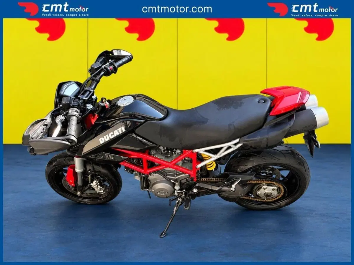 Ducati Hypermotard 796 (2012) (2)