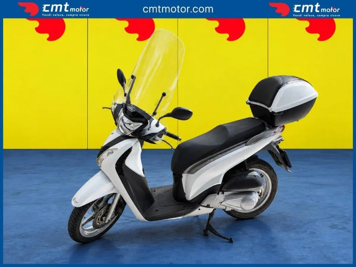Honda SH 150i (2009 - 12) (5)