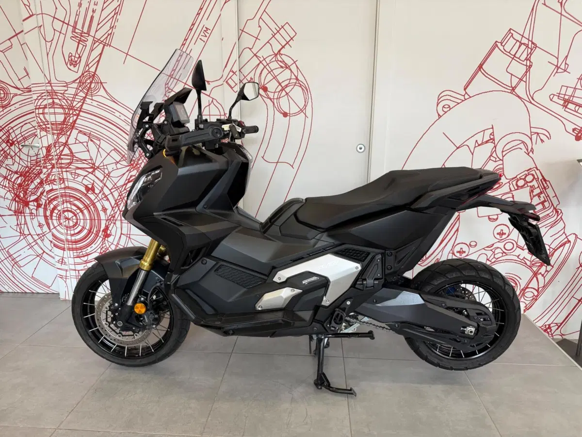 Honda X-ADV 750 DCT (2021 - 24) (4)