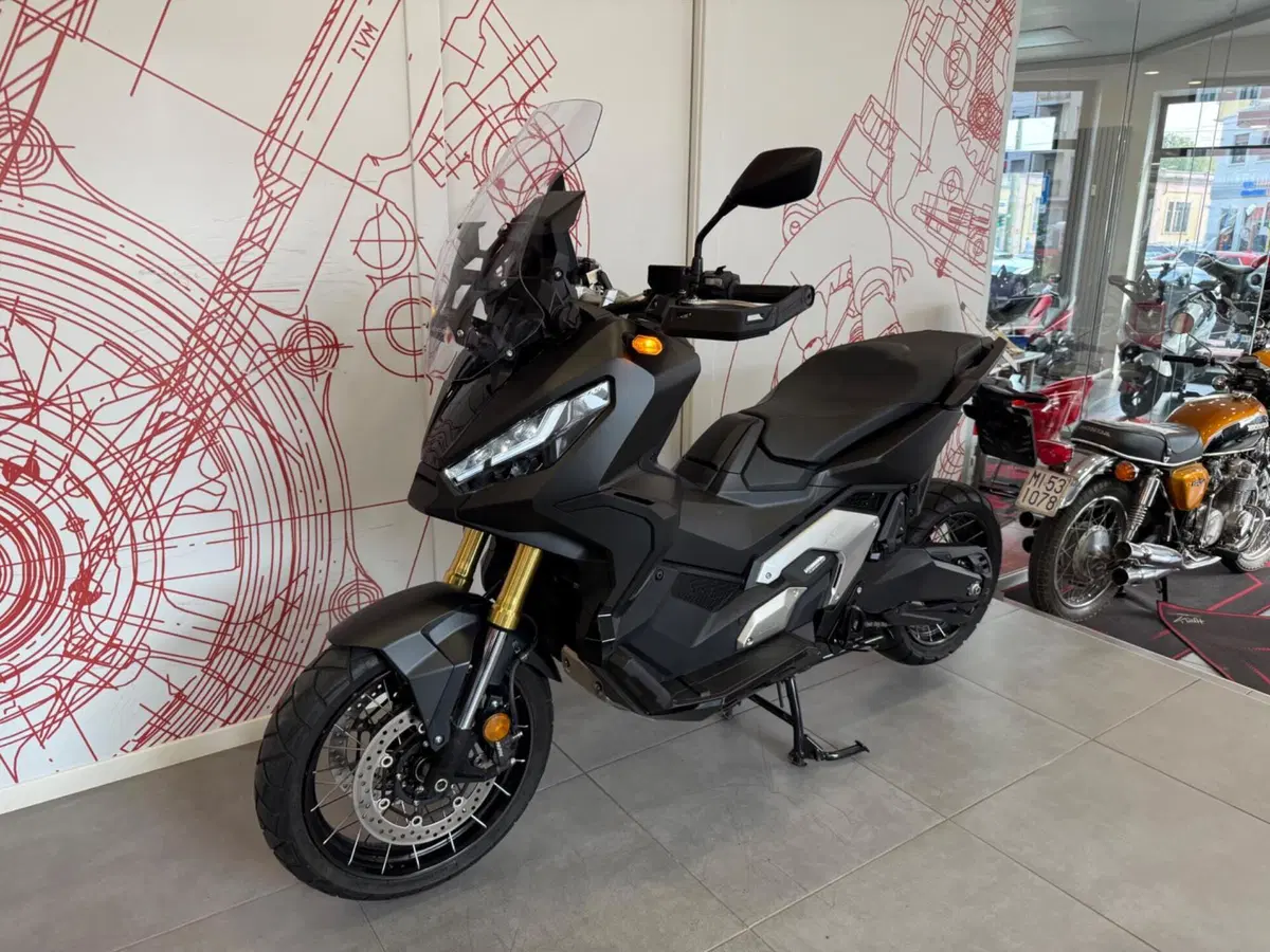 Honda X-ADV 750 DCT (2021 - 24) (5)