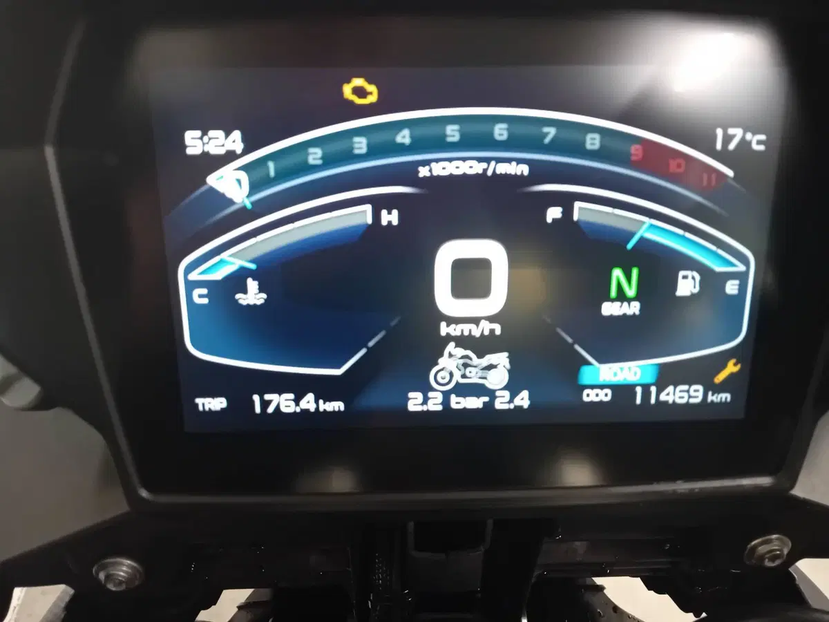 Voge Valico 900DSX (2024 - 26) (3)