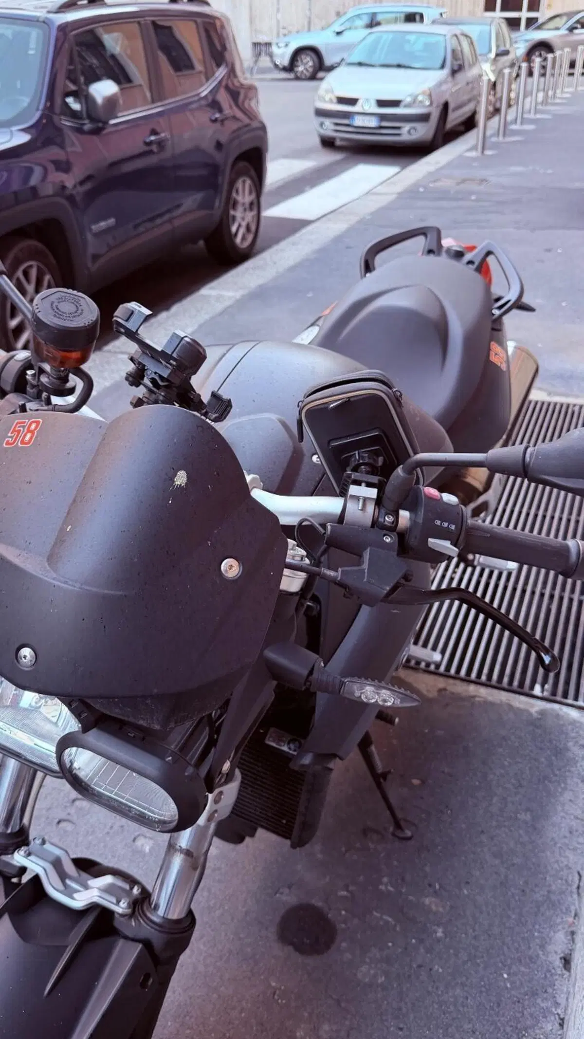 Bmw F 800 R (2009 - 11) (3)