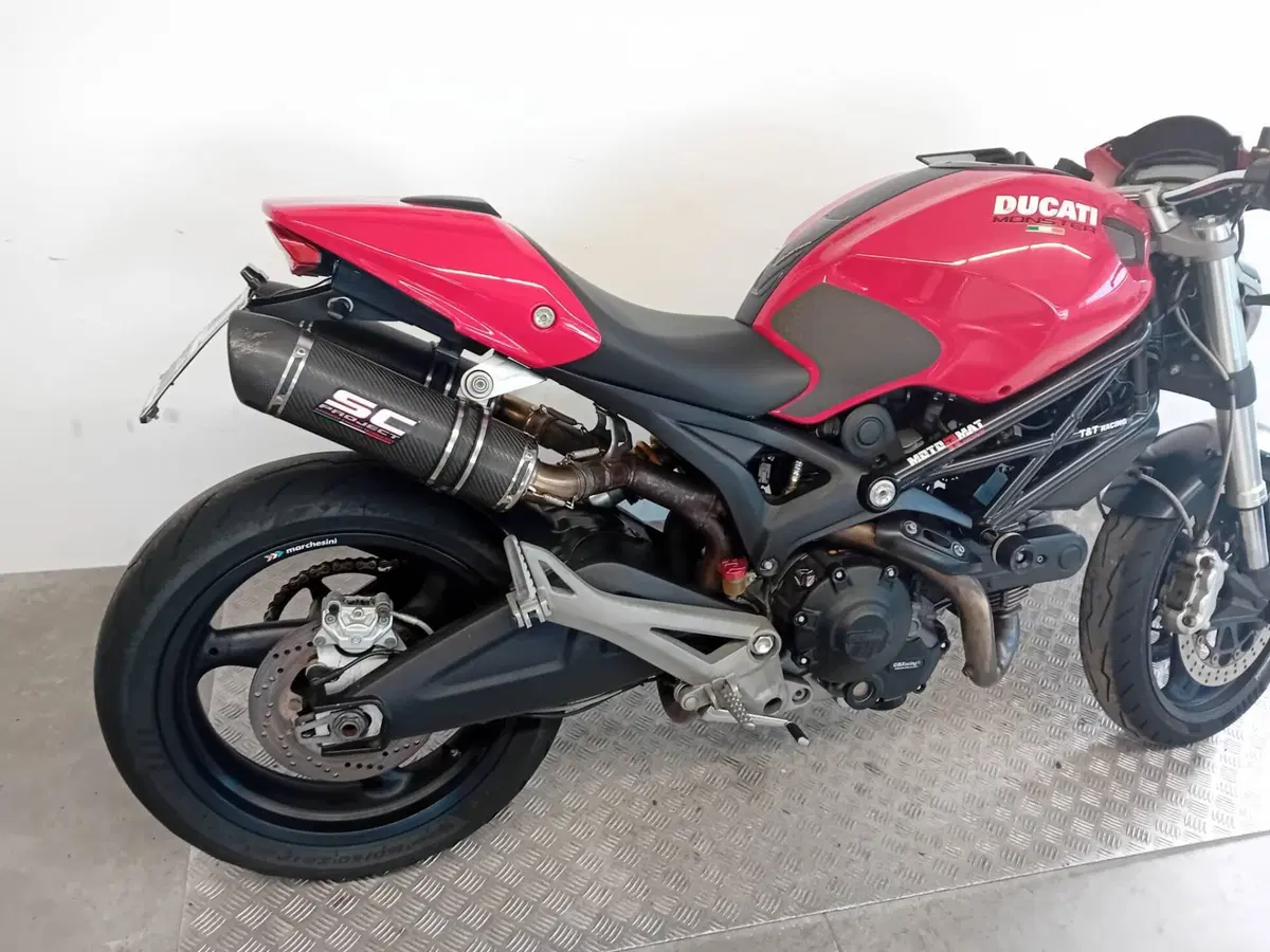 Ducati Monster 696 (2008 - 13) (6)