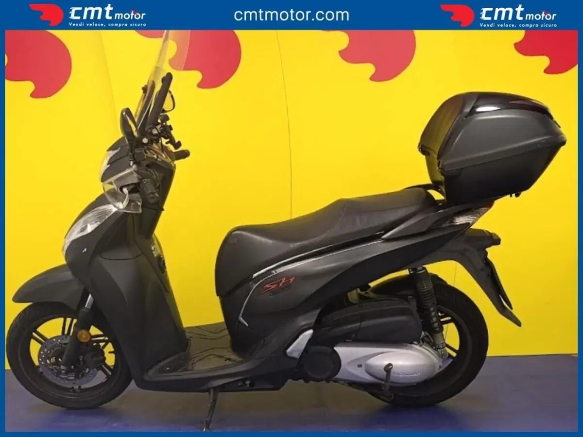 Honda SH 300 i ABS (2016 - 20) (3)