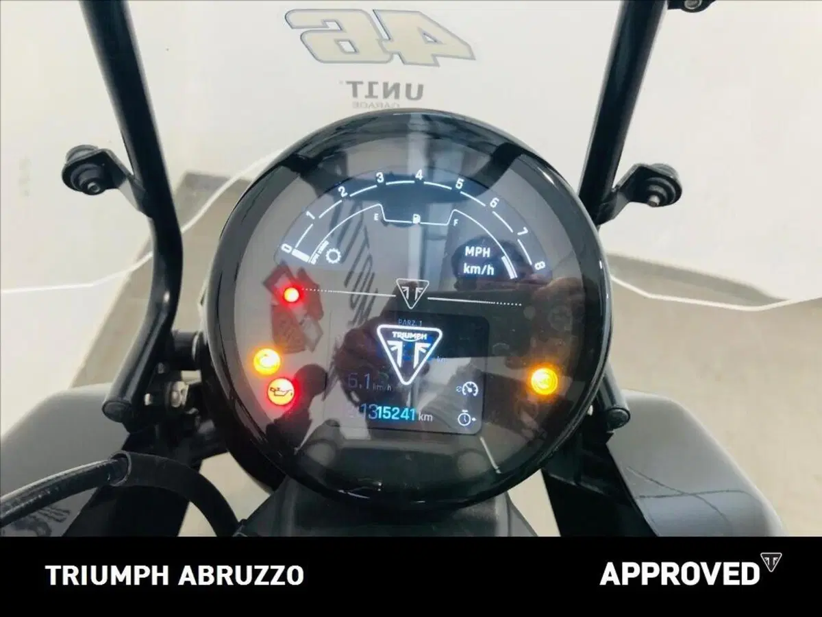 Triumph Scrambler 1200 XE Icon Edition (2025 - 26) (3)