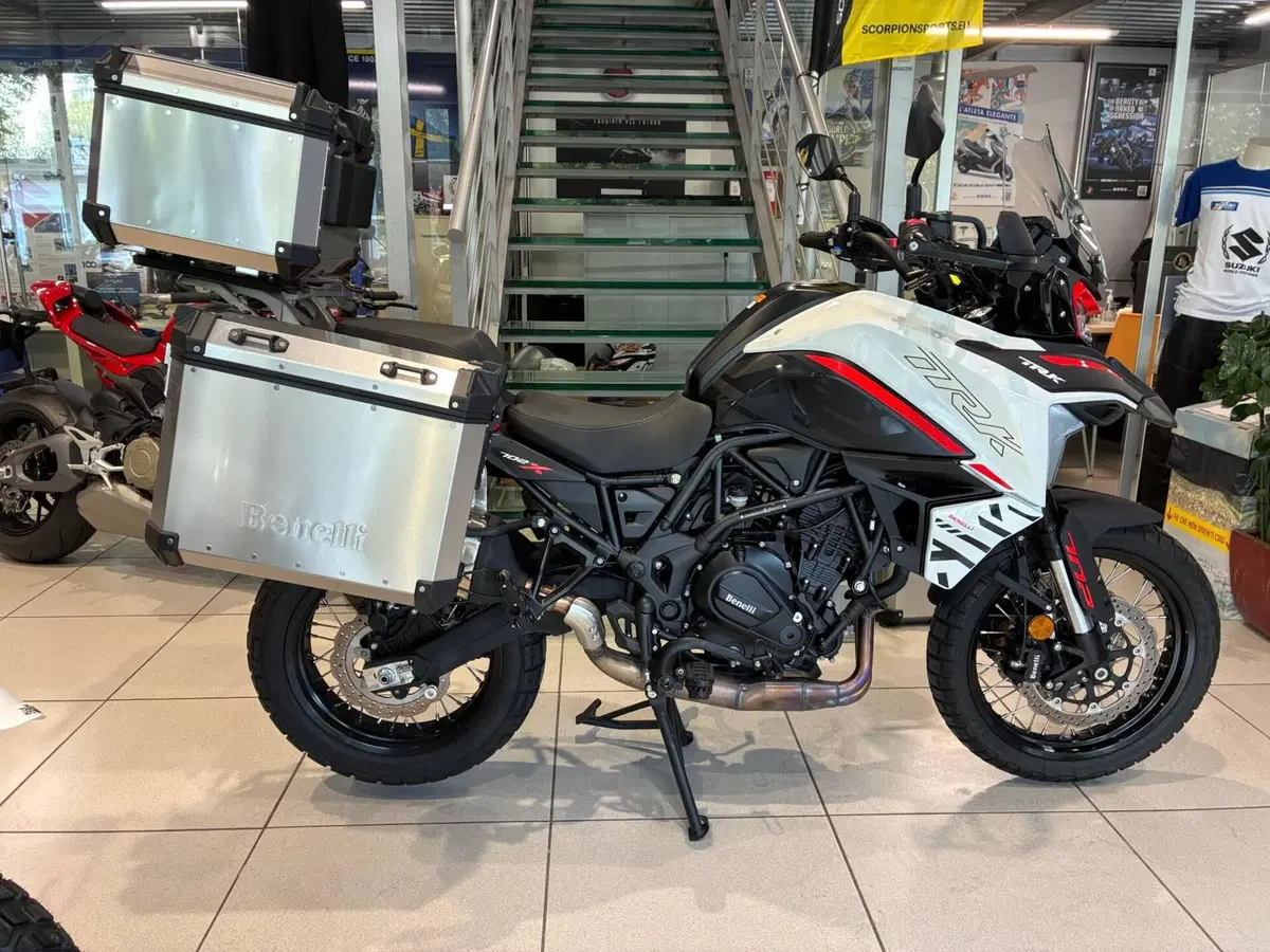 Benelli TRK 702X (2023 - 25) (2)