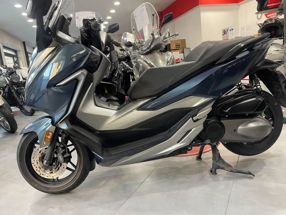 Honda Forza 300 ABS (2018 - 20) (2)