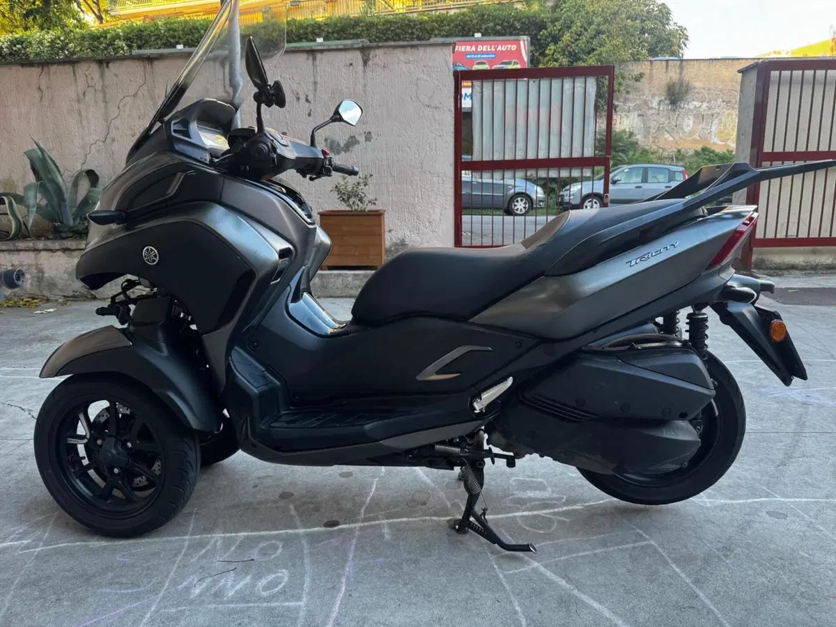 Yamaha Tricity 300 (2021 - 24) (6)