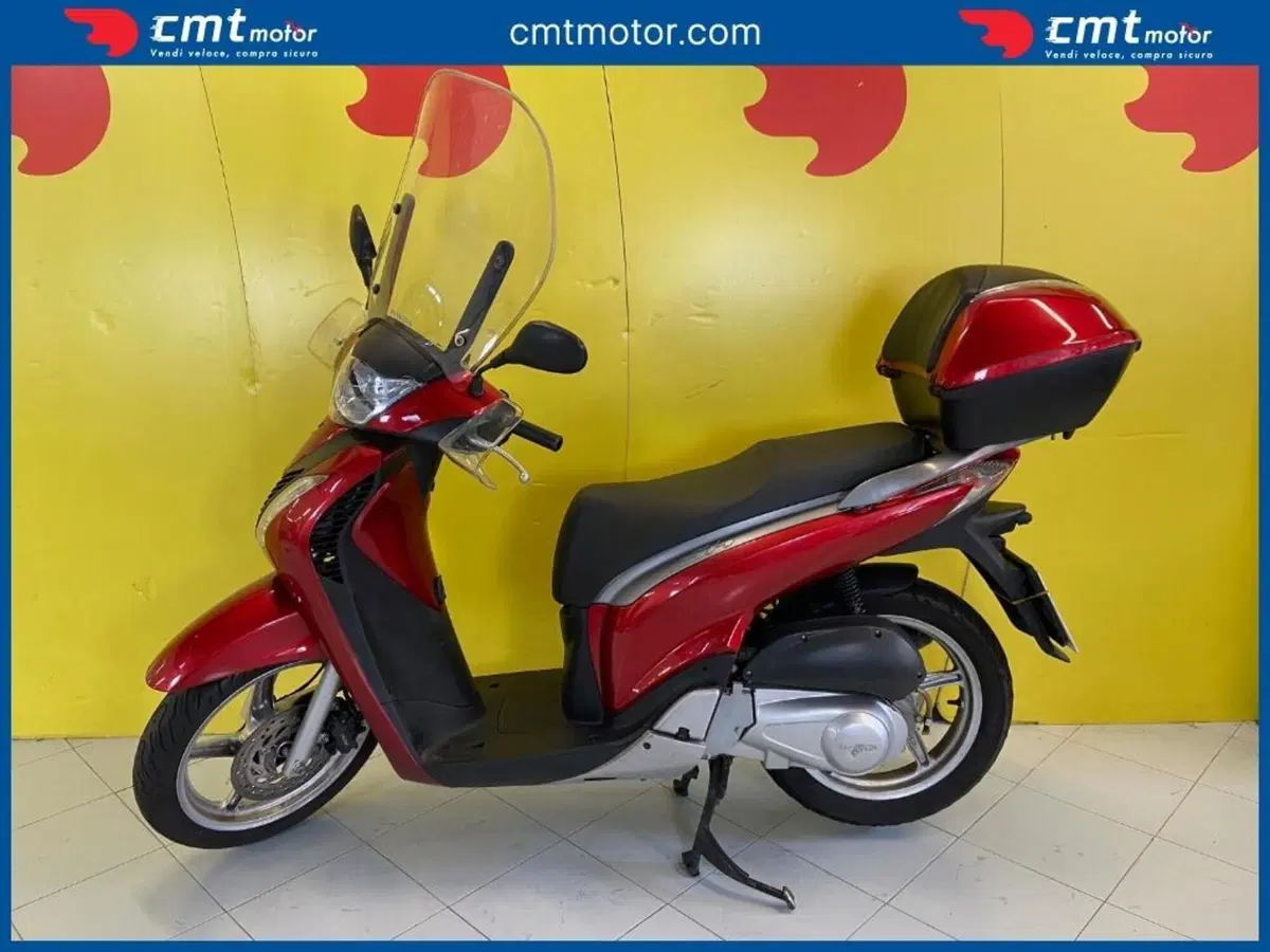Honda SH 150i (2009 - 12) (3)