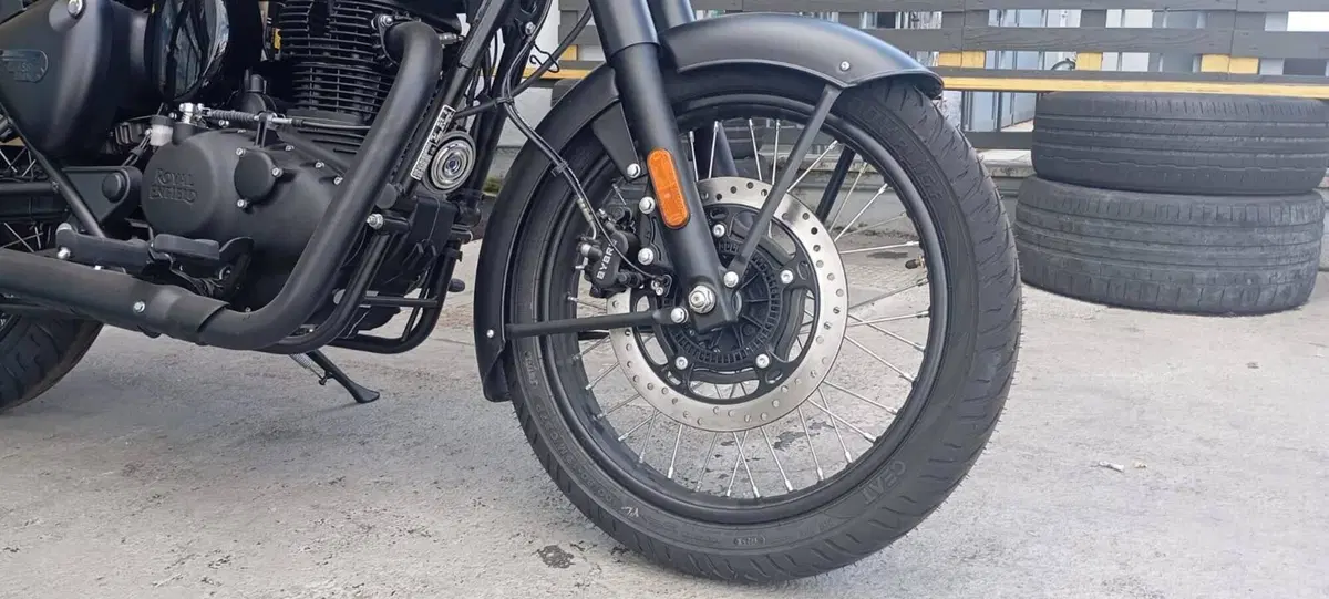 Royal Enfield Classic 350 (2021 - 26) (17)
