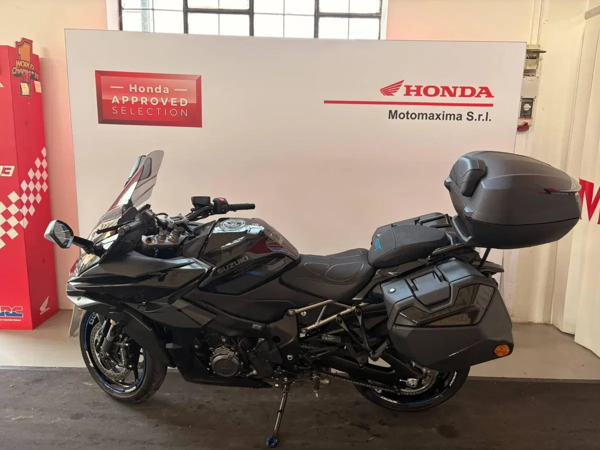 Suzuki GSX-S1000GT (2022 - 24) (3)