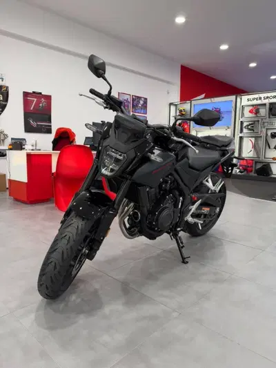 Honda CB 500 Hornet (2026) nuova