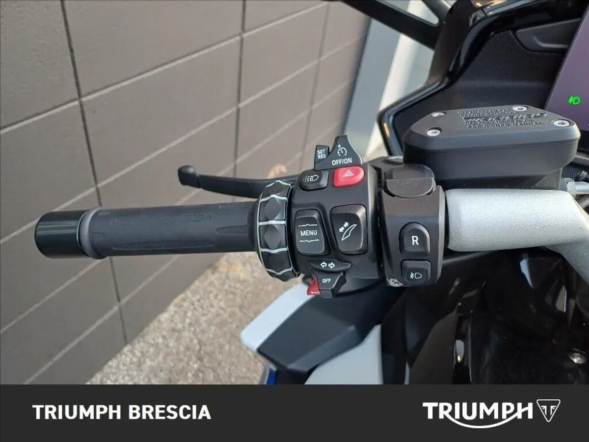 Bmw K 1600 GT (2022 - 27) (7)