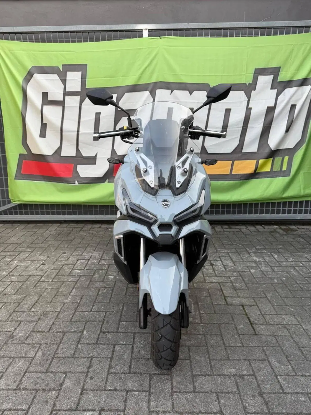 Sym ADX 125 (2025 - 26) (4)