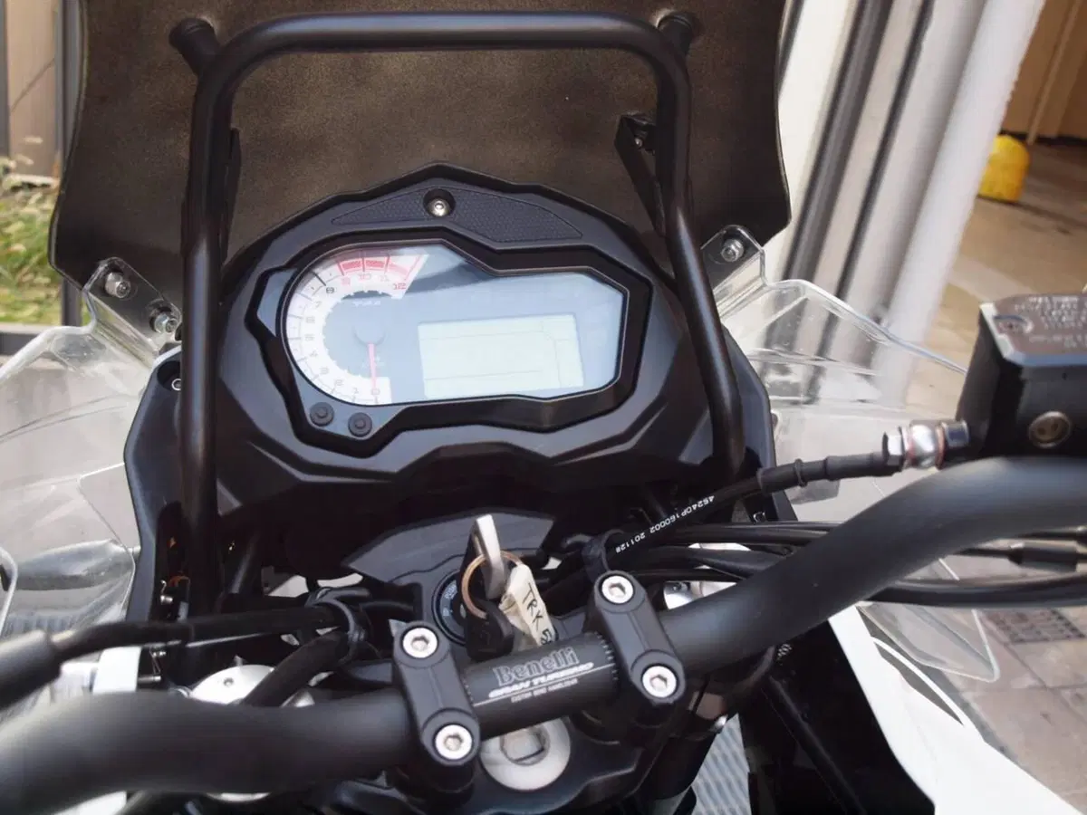 Benelli TRK 502X (2021 - 26) (4)