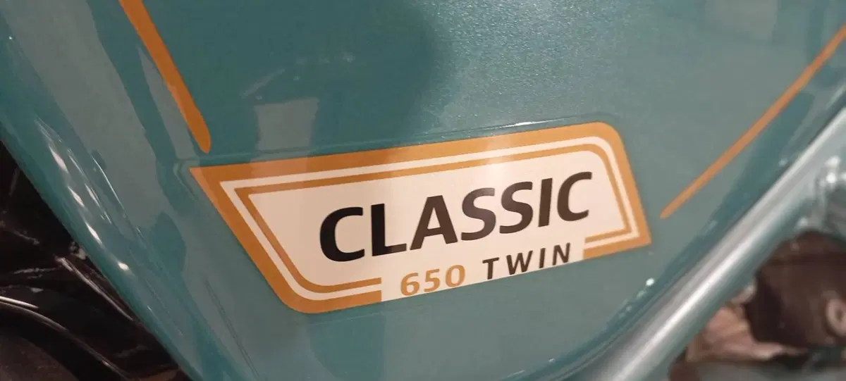 Royal Enfield Classic 650 (2025 - 26) (11)