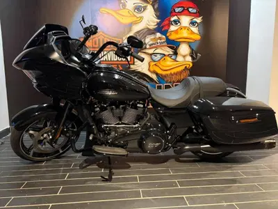 Harley-Davidson Road Glide (2024 - 26) nuova