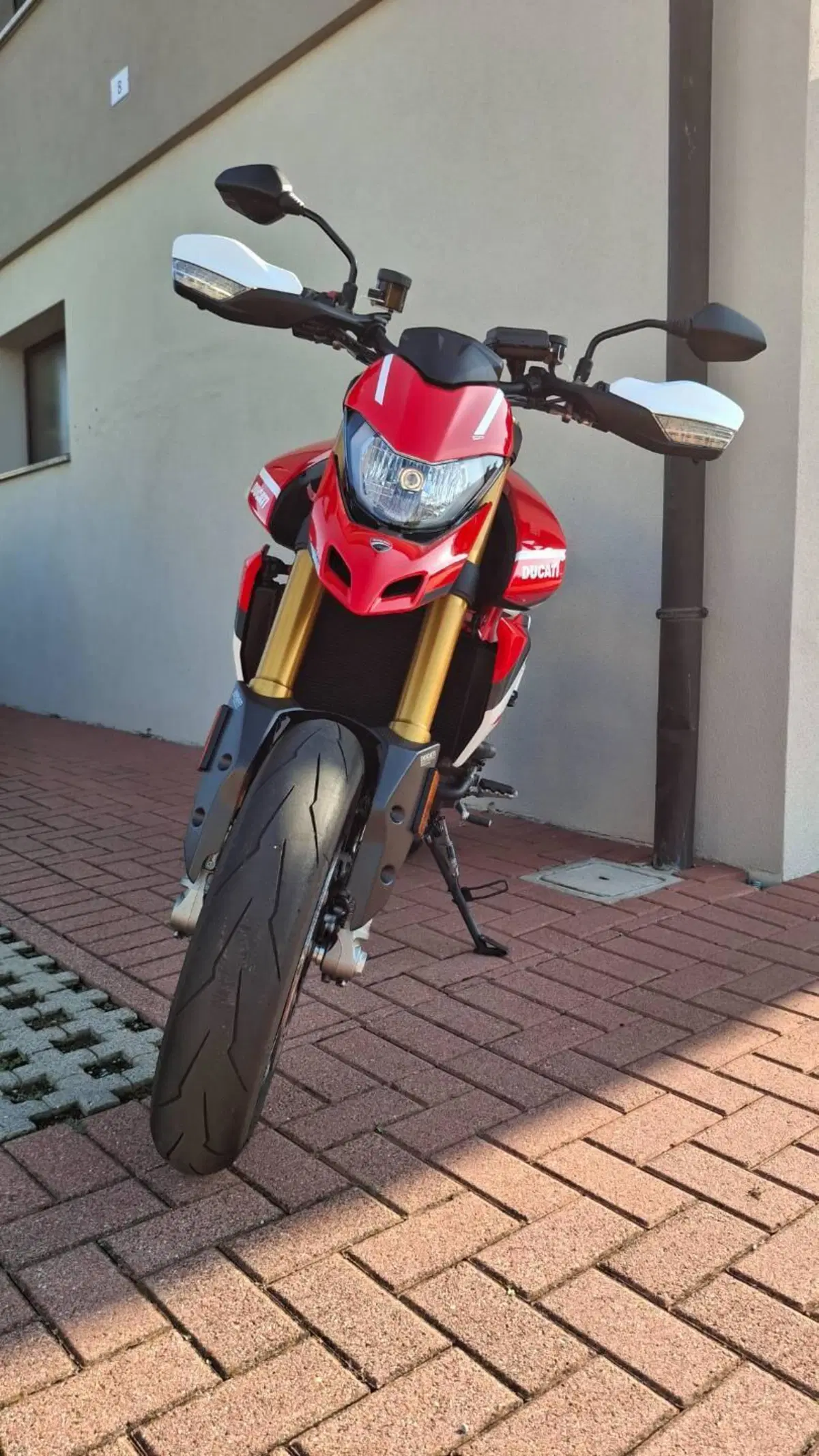 Ducati Hypermotard 950 SP (2022 - 25) (2)