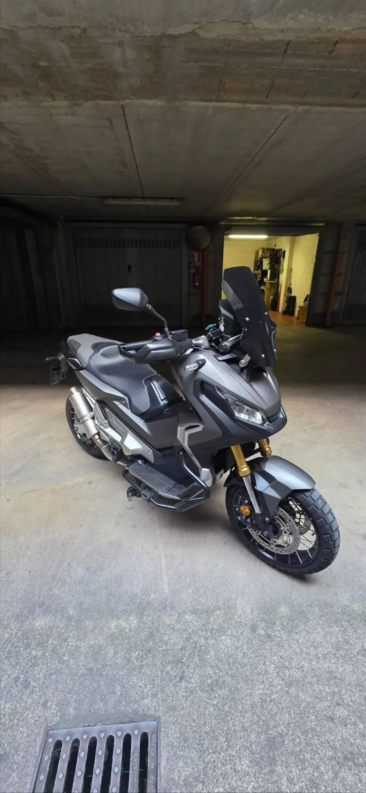 Honda X-ADV 750 Travel Edition (2018 - 20) (3)