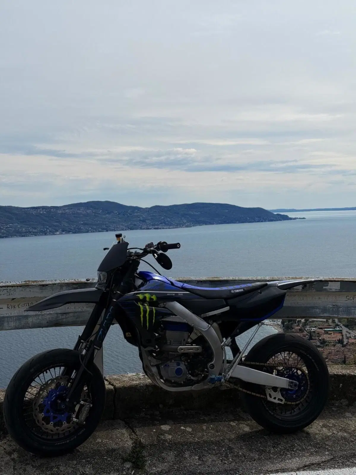 Yamaha YZ 450 F (2021) (3)