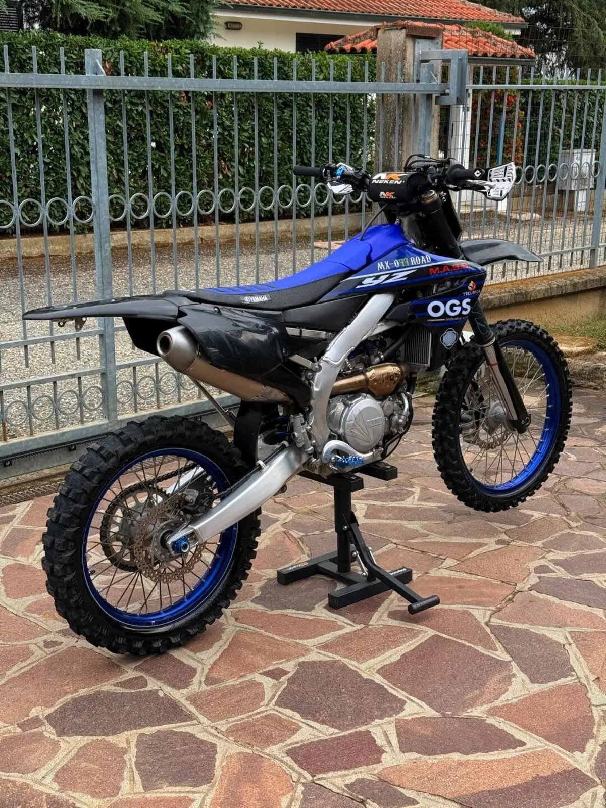 Yamaha YZ 450 F (2021) (8)