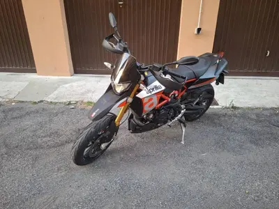 Aprilia Dorsoduro 900 (2017 - 20) usata