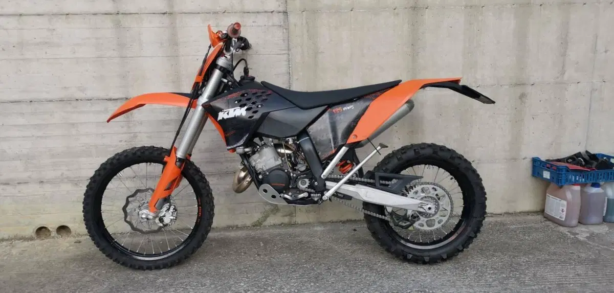 KTM 125 EXC (2009) (9)