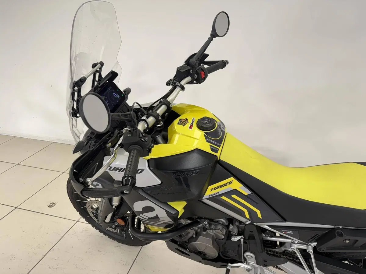 Aprilia Tuareg 660 (2022 - 24) (16)