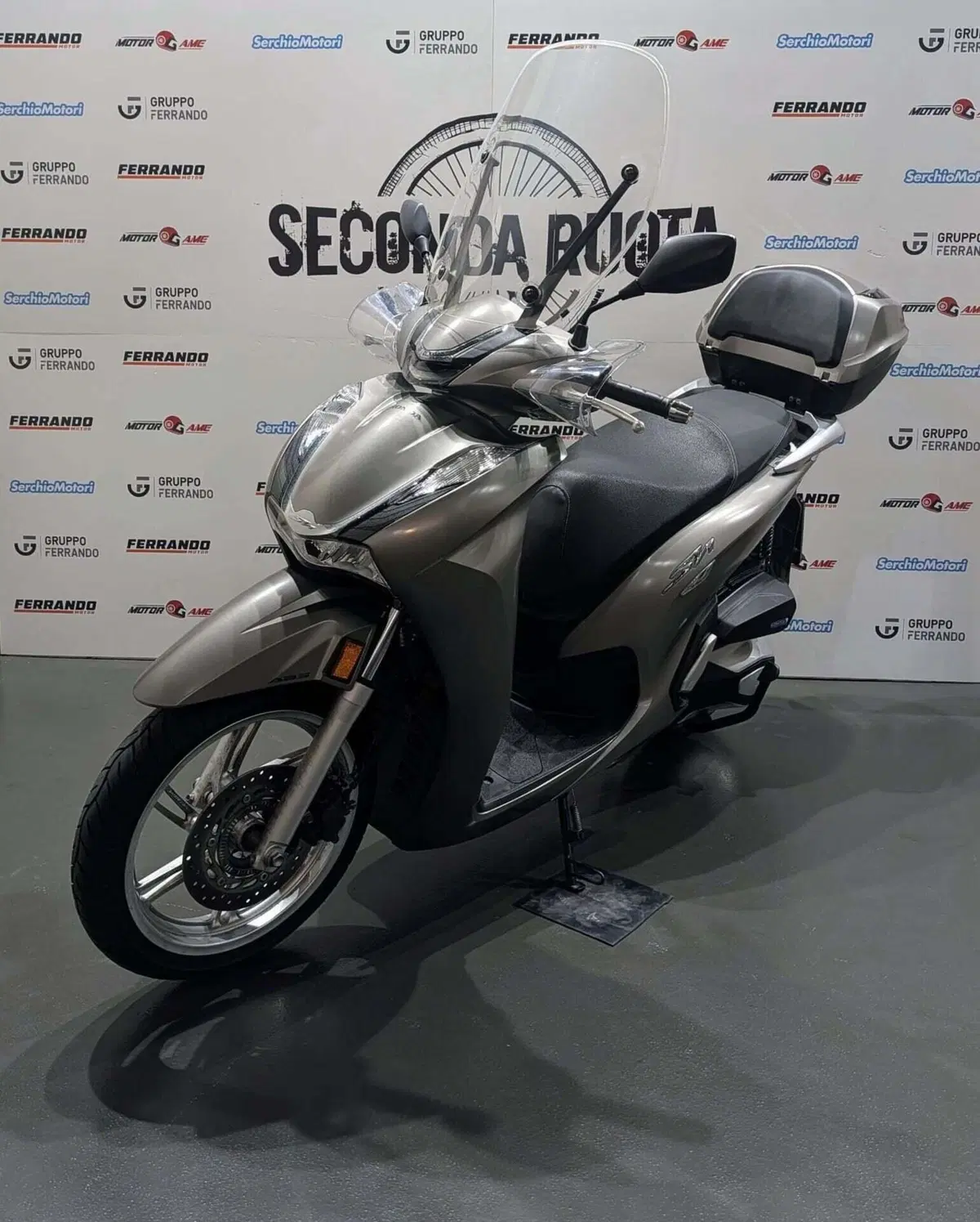 Honda SH 350 (2021 - 24) (4)