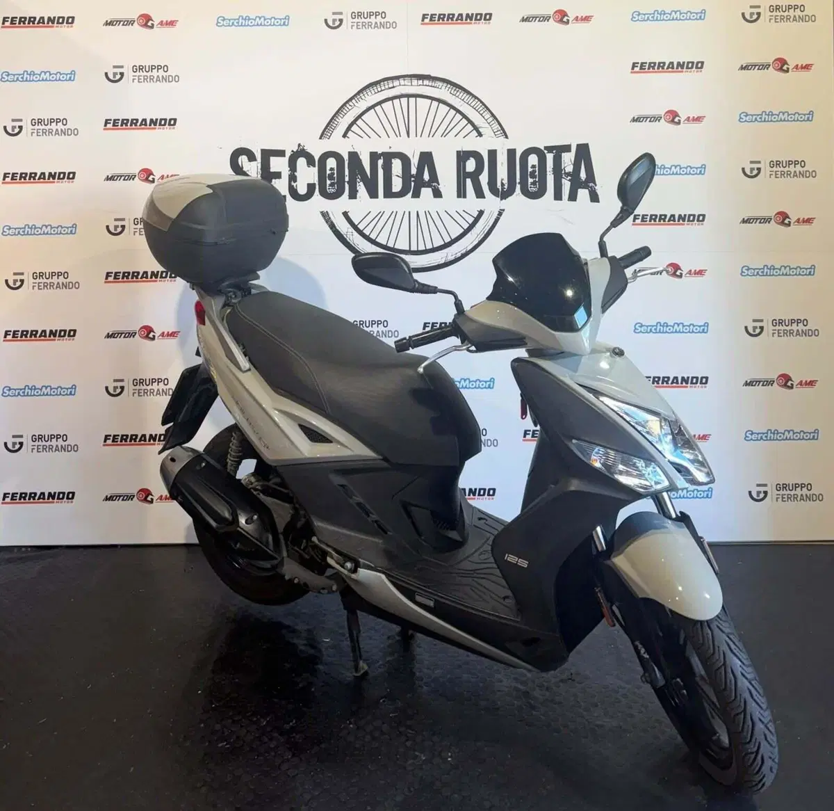 Kymco Agility 125 R16 + (2017 - 20) (2)