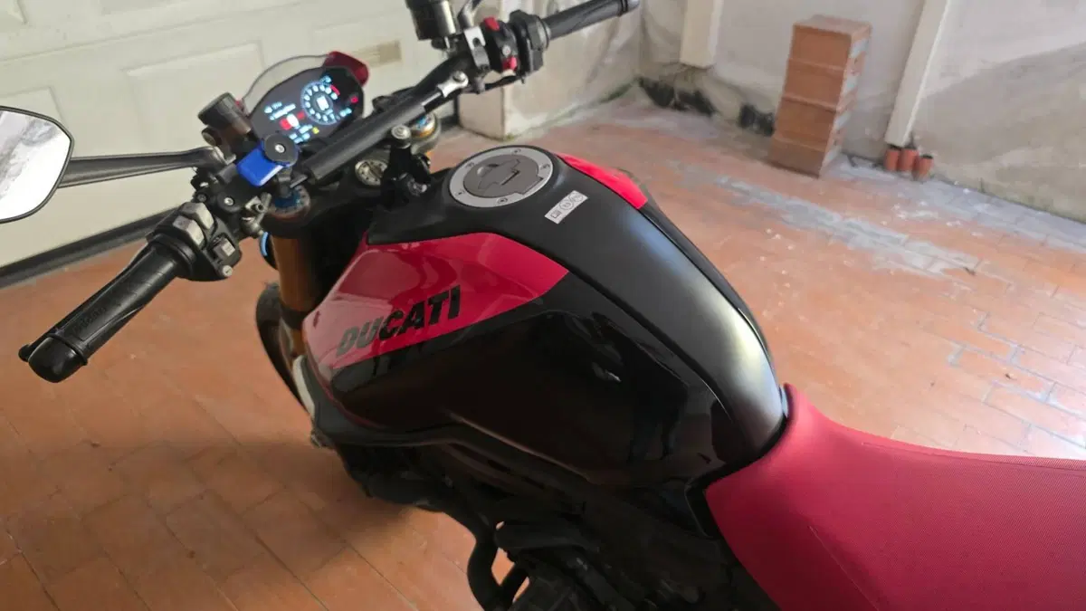 Ducati Monster 937 SP (2023 - 25)