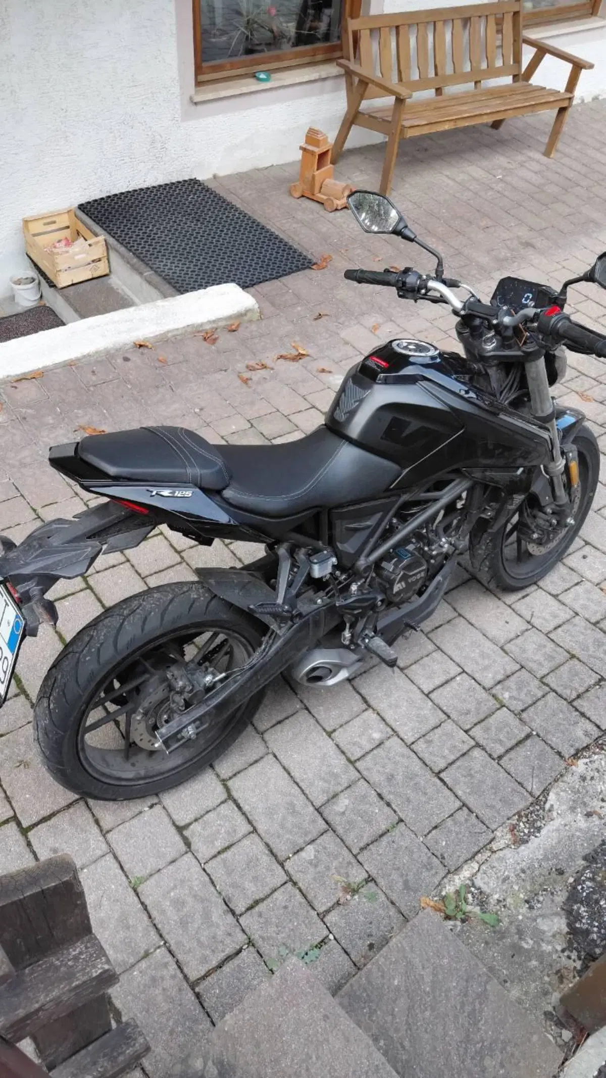 Voge Brivido 125R (2023 - 26) (3)