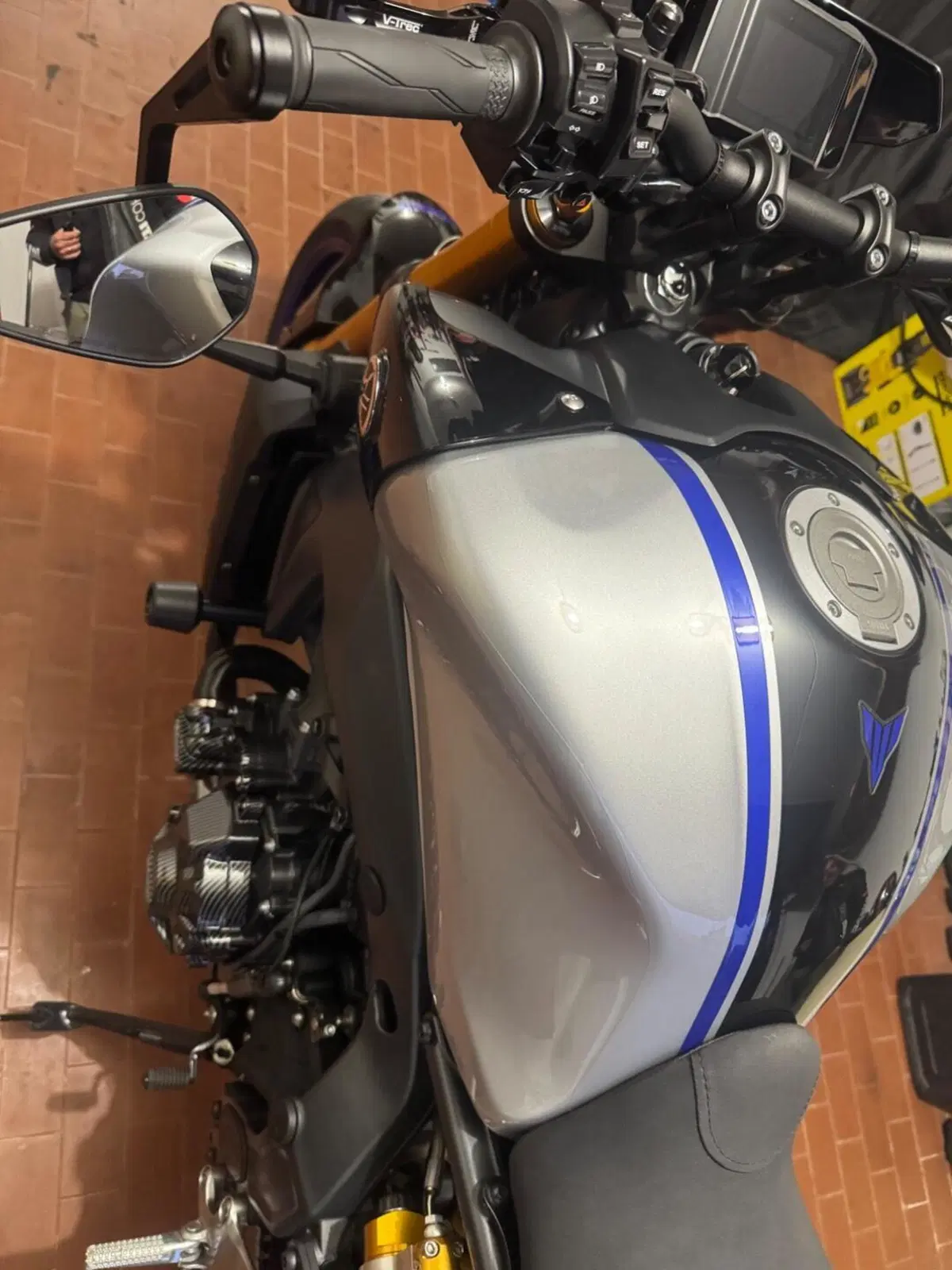 Yamaha MT-09 SP (2021 - 23) (4)