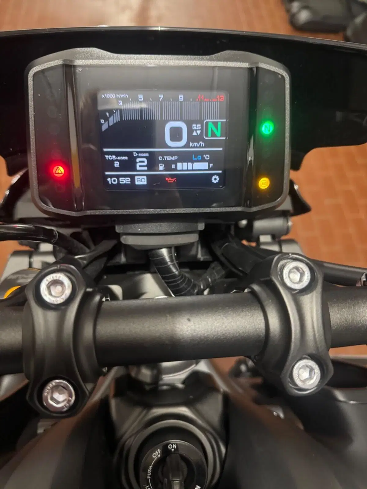 Yamaha MT-09 SP (2021 - 23) (9)