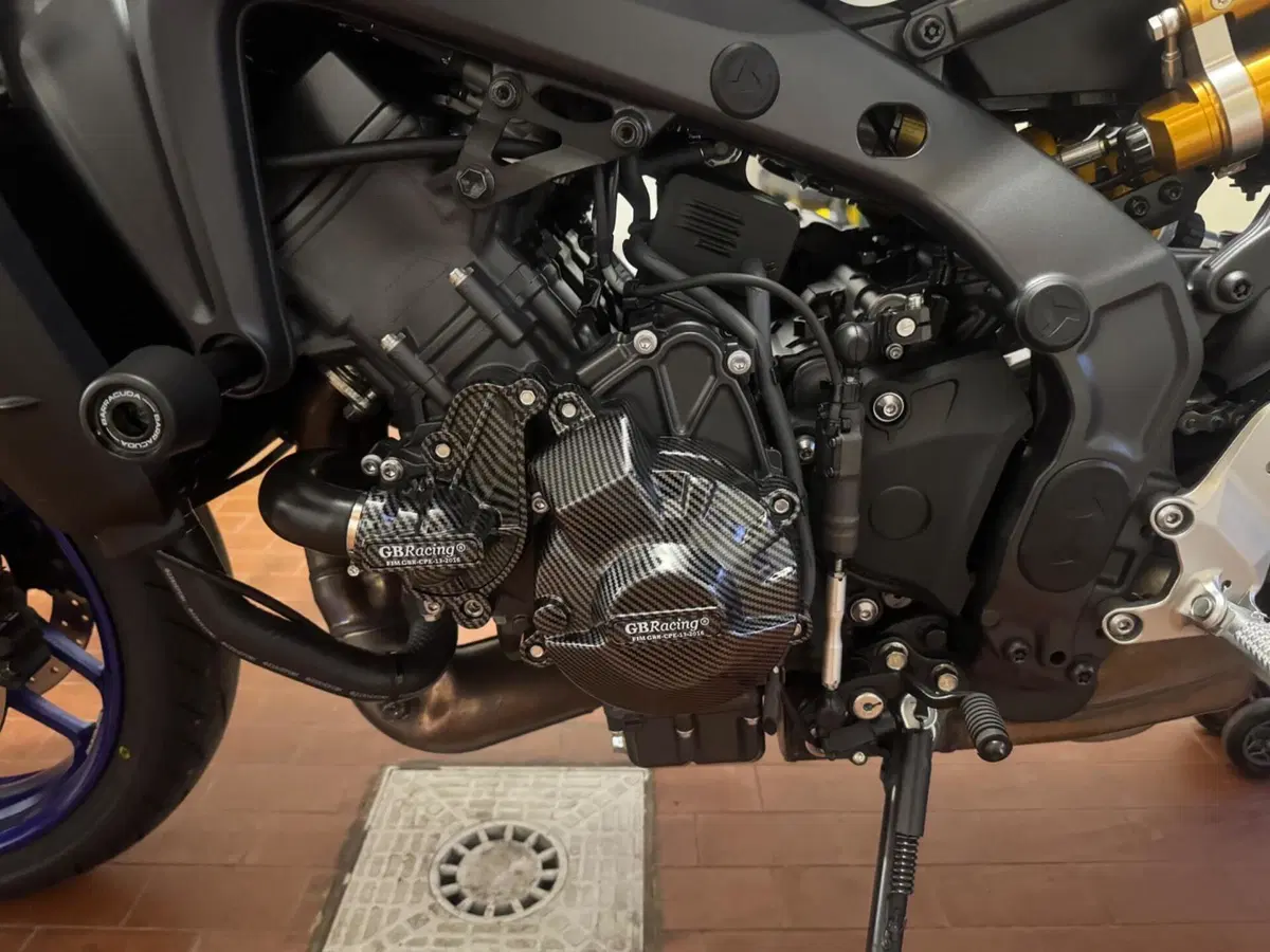 Yamaha MT-09 SP (2021 - 23) (13)