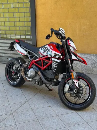 Ducati Hypermotard 950 (2019 - 20) usata