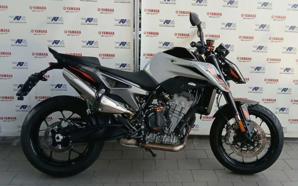 KTM 790 Duke L (2023 - 24)